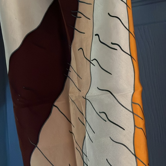 1960’s Neck Scarf - Picture 3 of 4